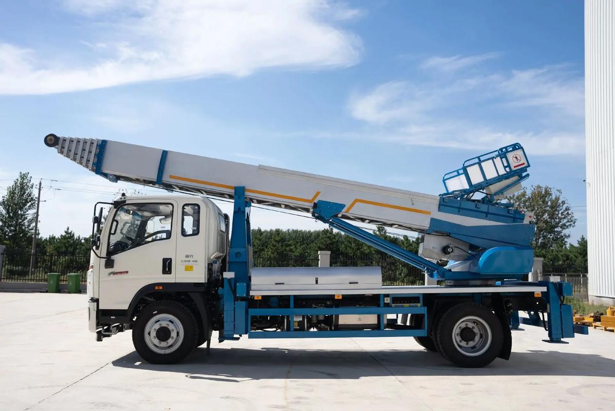 邹平云梯上料车租赁费用