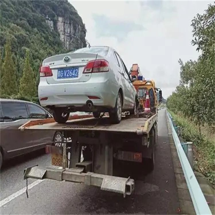 邹平吊车吊小车正确部位